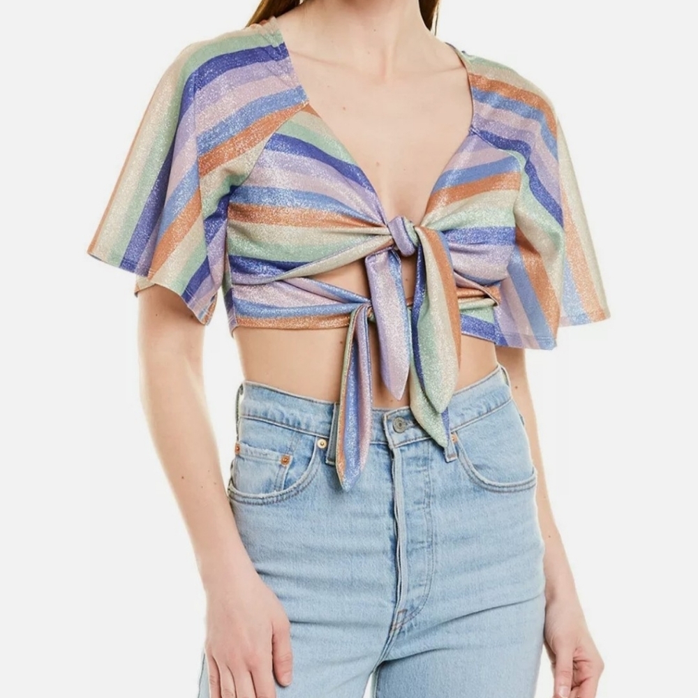 Moon River Tie-Front Crop Top